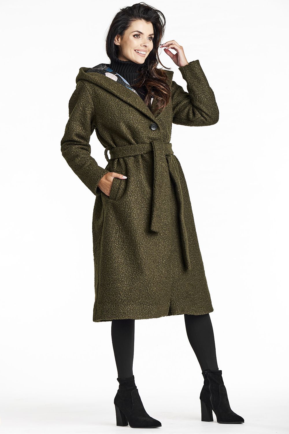  Cappotto model 200558 awama 