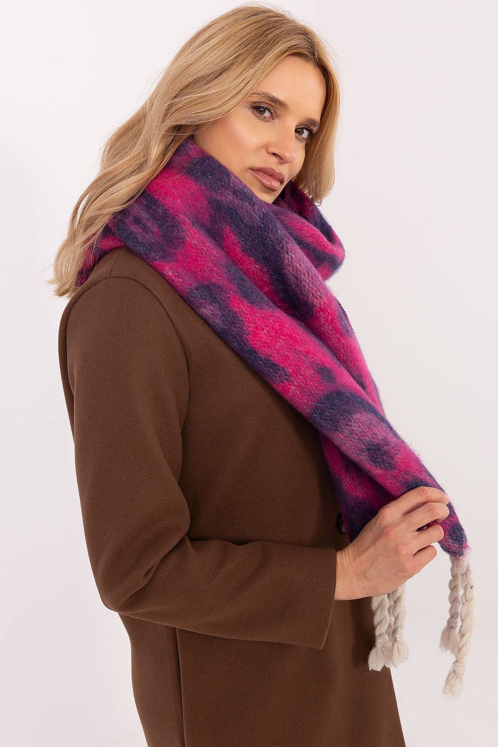  Scialle model 205963 AT 