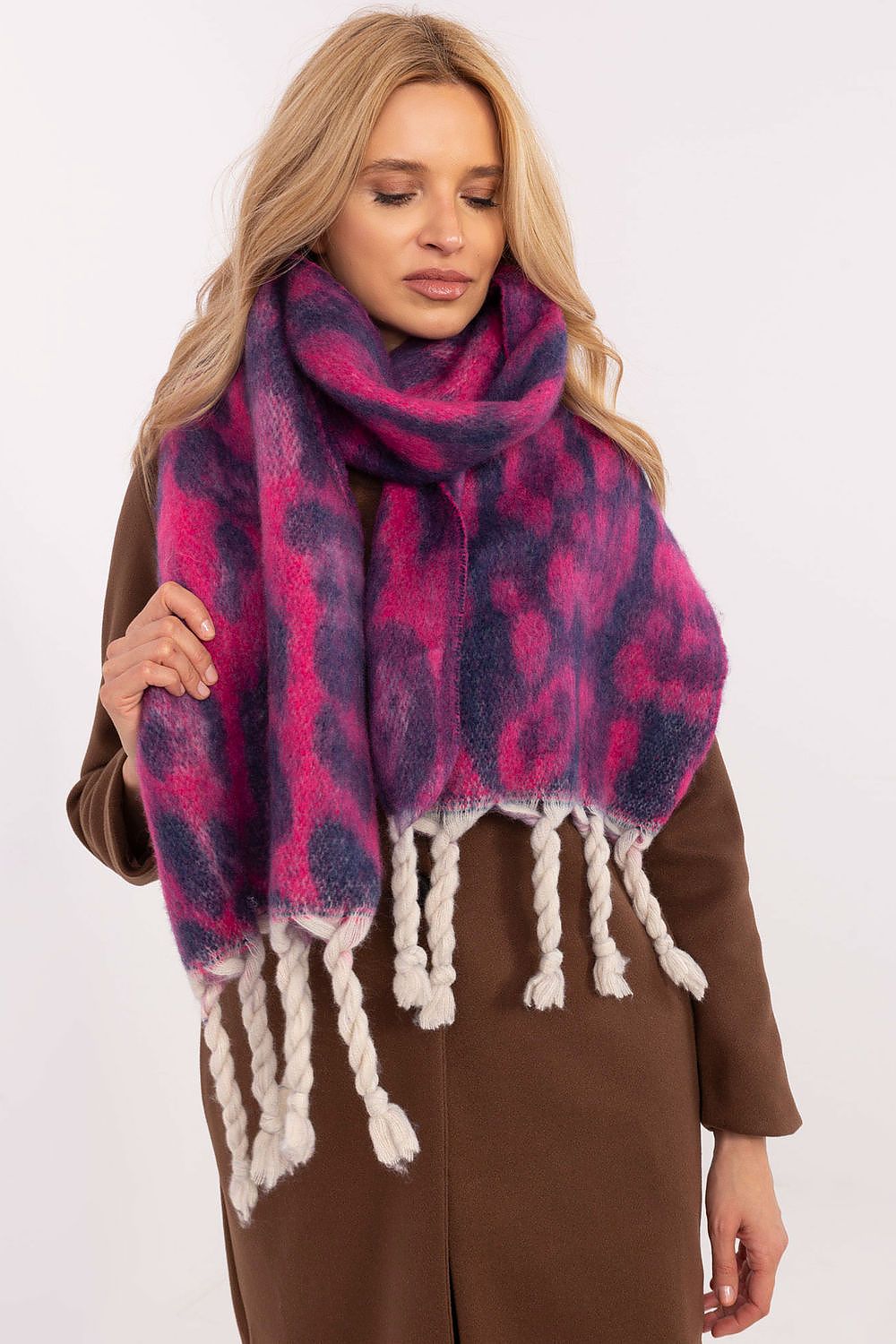  Scialle model 205963 AT 