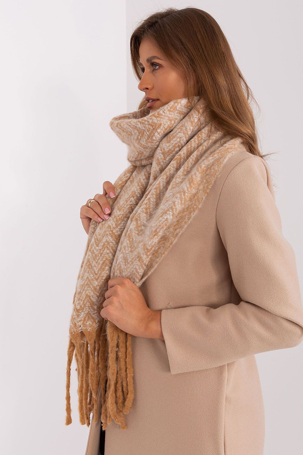  Scialle model 205970 AT 