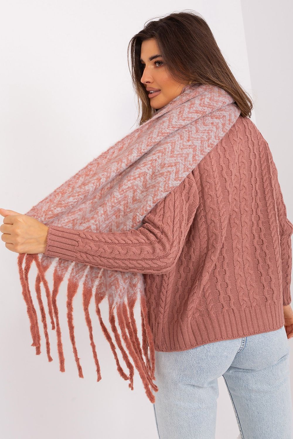  Scialle model 205972 AT 