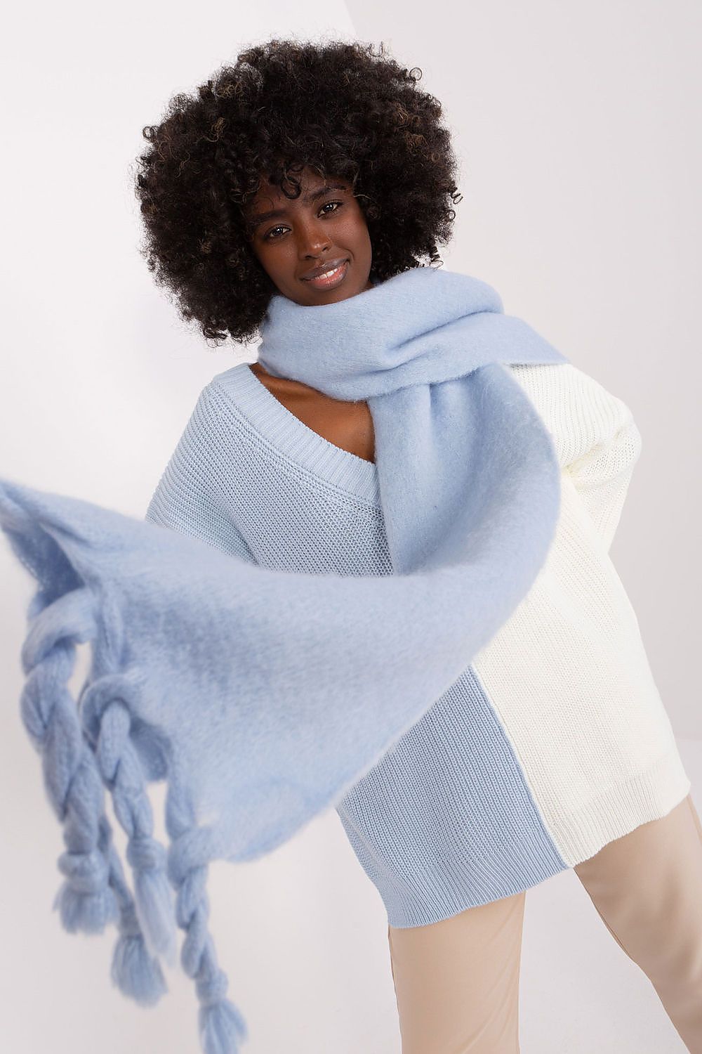  Scialle model 208271 AT 