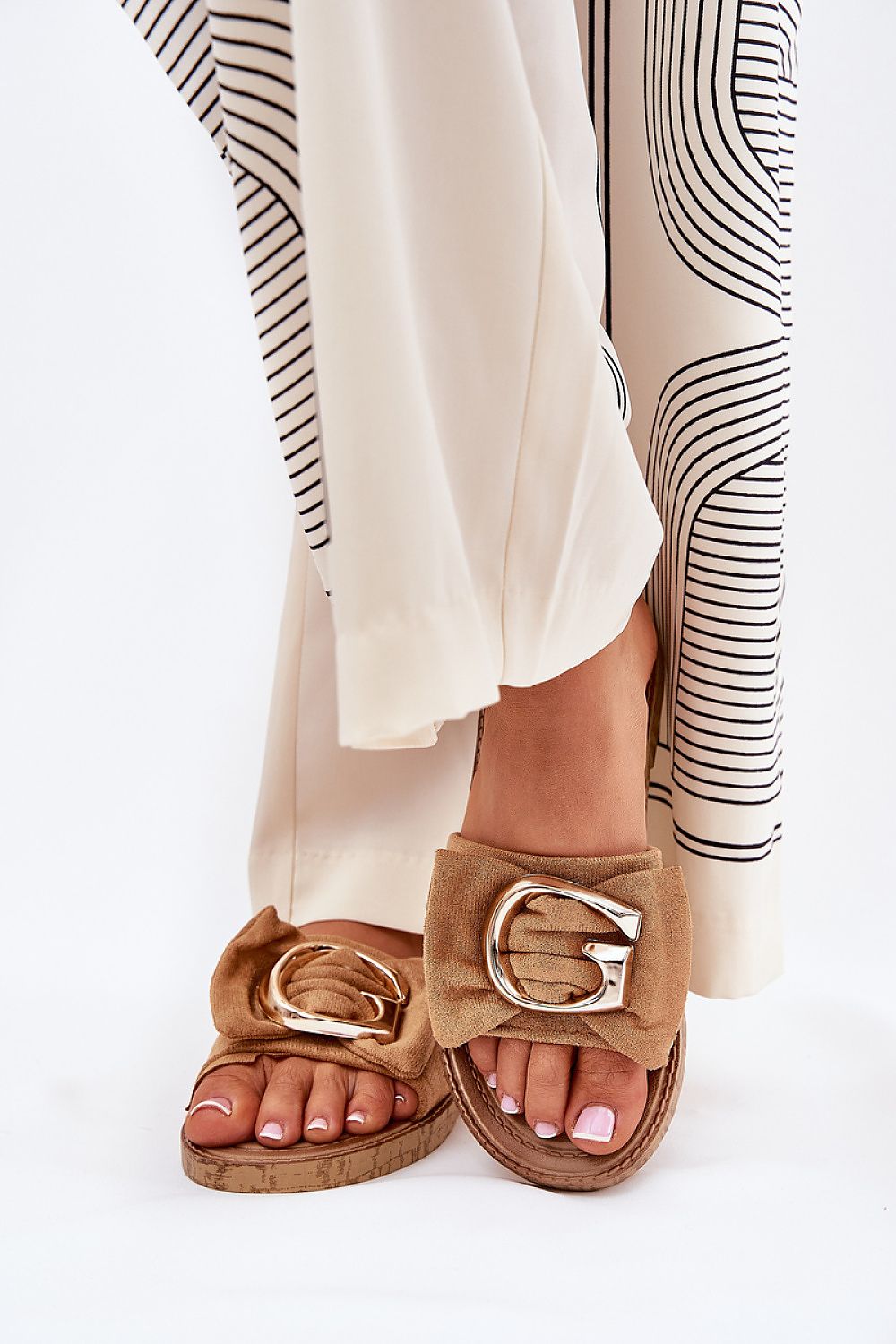  ciabatte model 210747 Step in style 