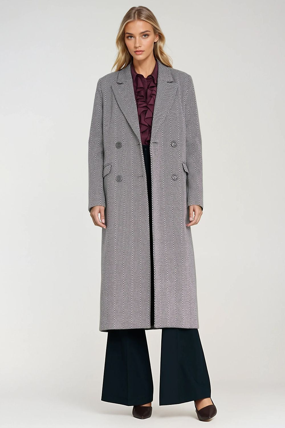  Cappotto model 219780 Nife 