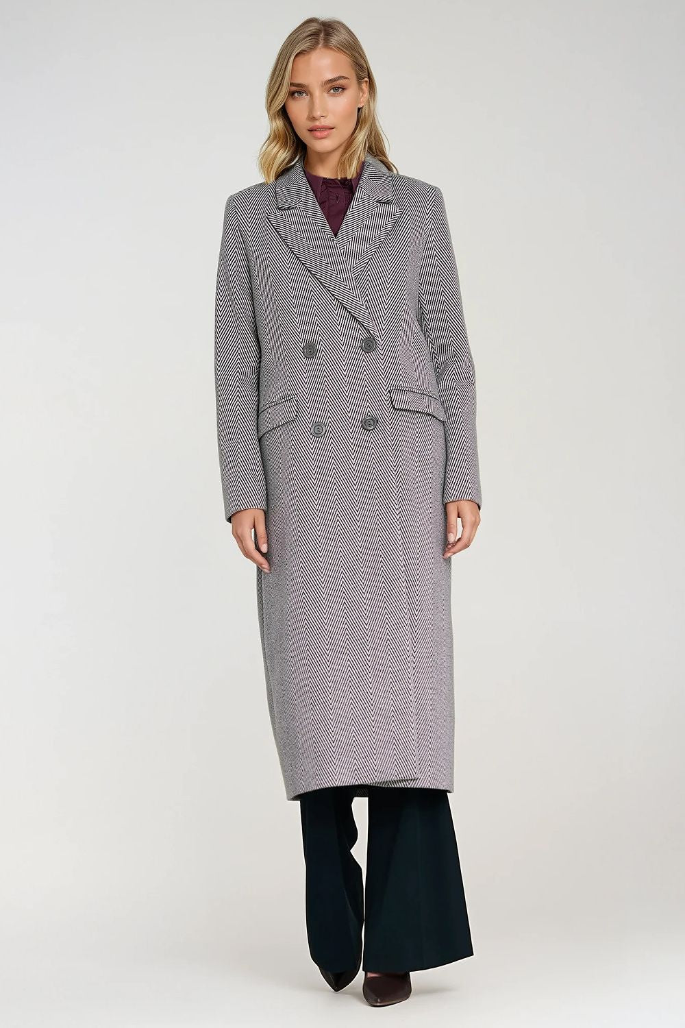  Cappotto model 219780 Nife 
