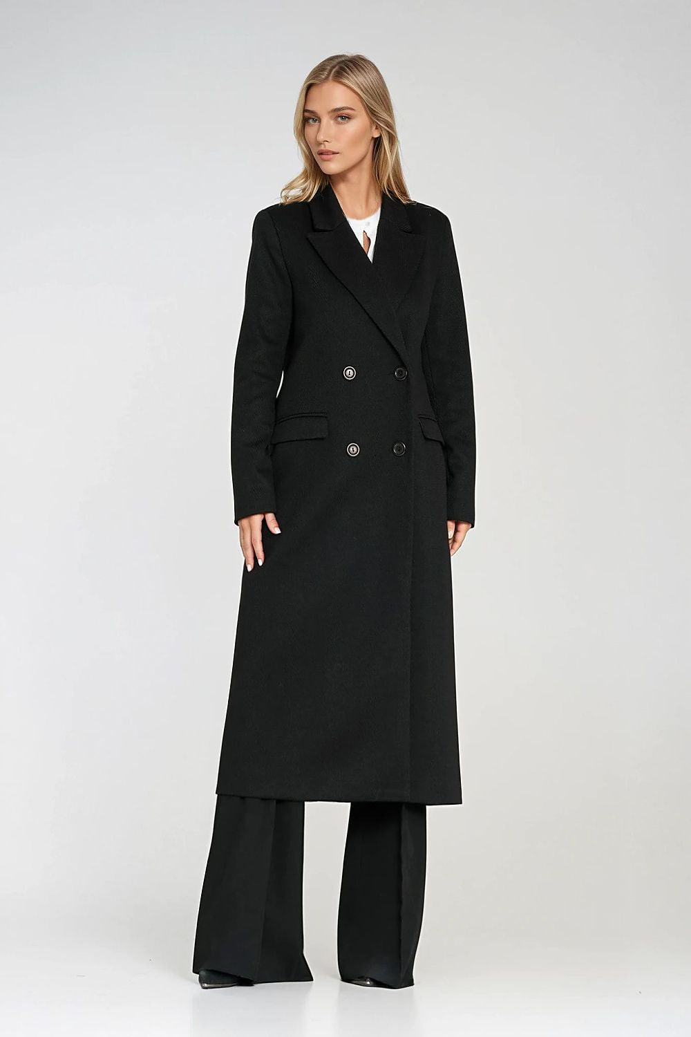  Cappotto model 219781 Nife 