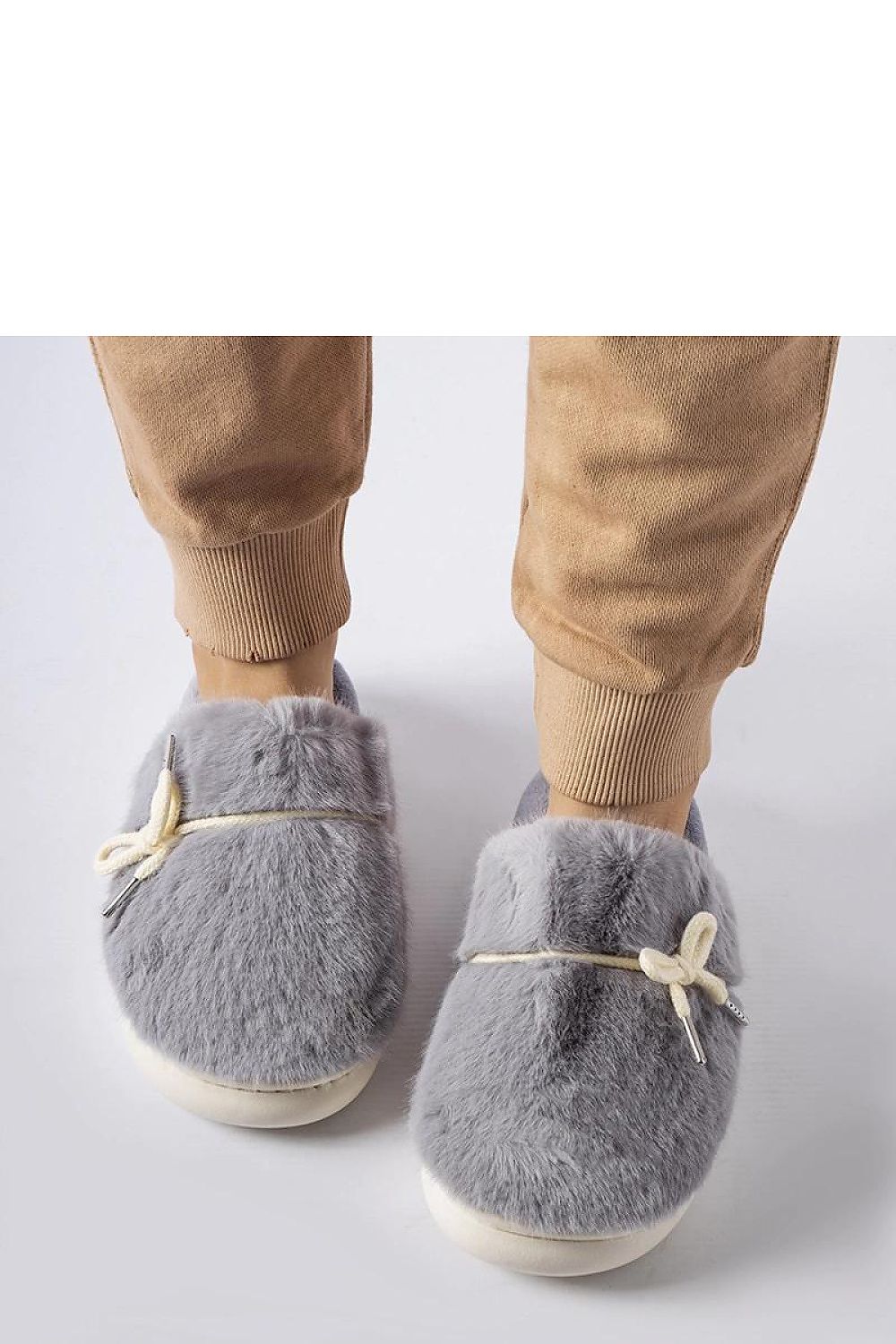  Pantofole model 223121 Solea 