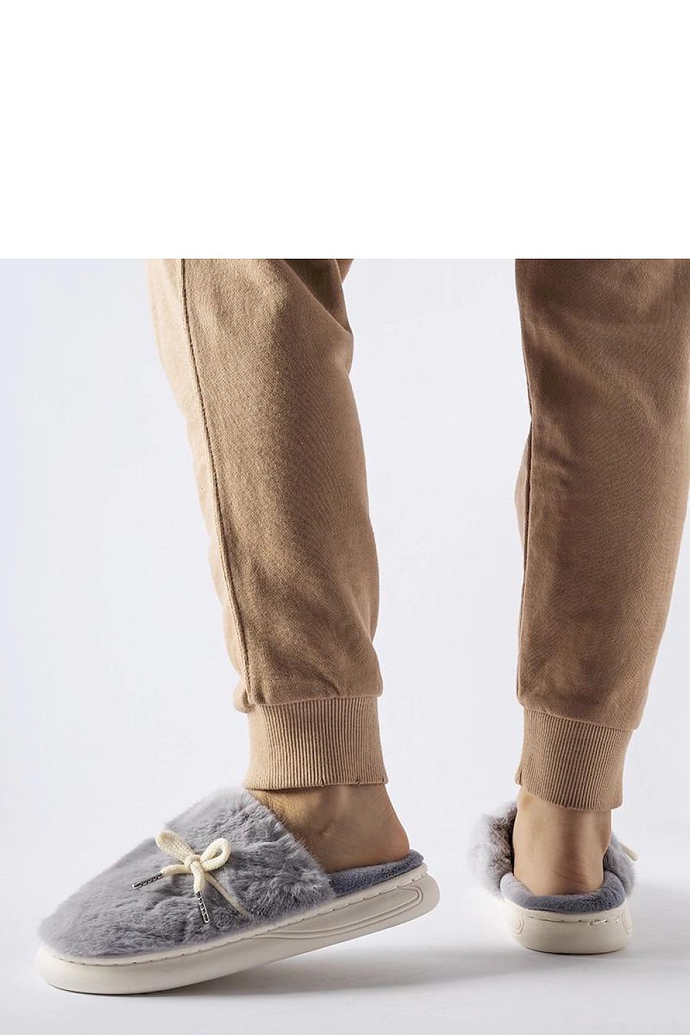  Pantofole model 223121 Solea 