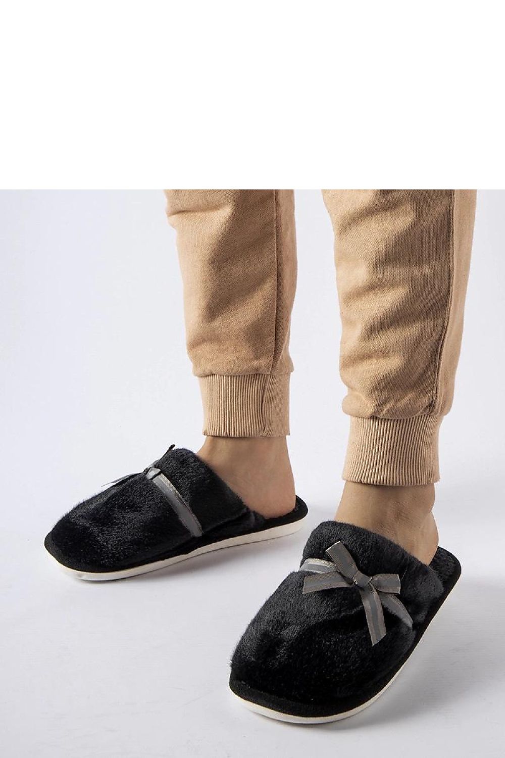  Pantofole model 223125 Solea 