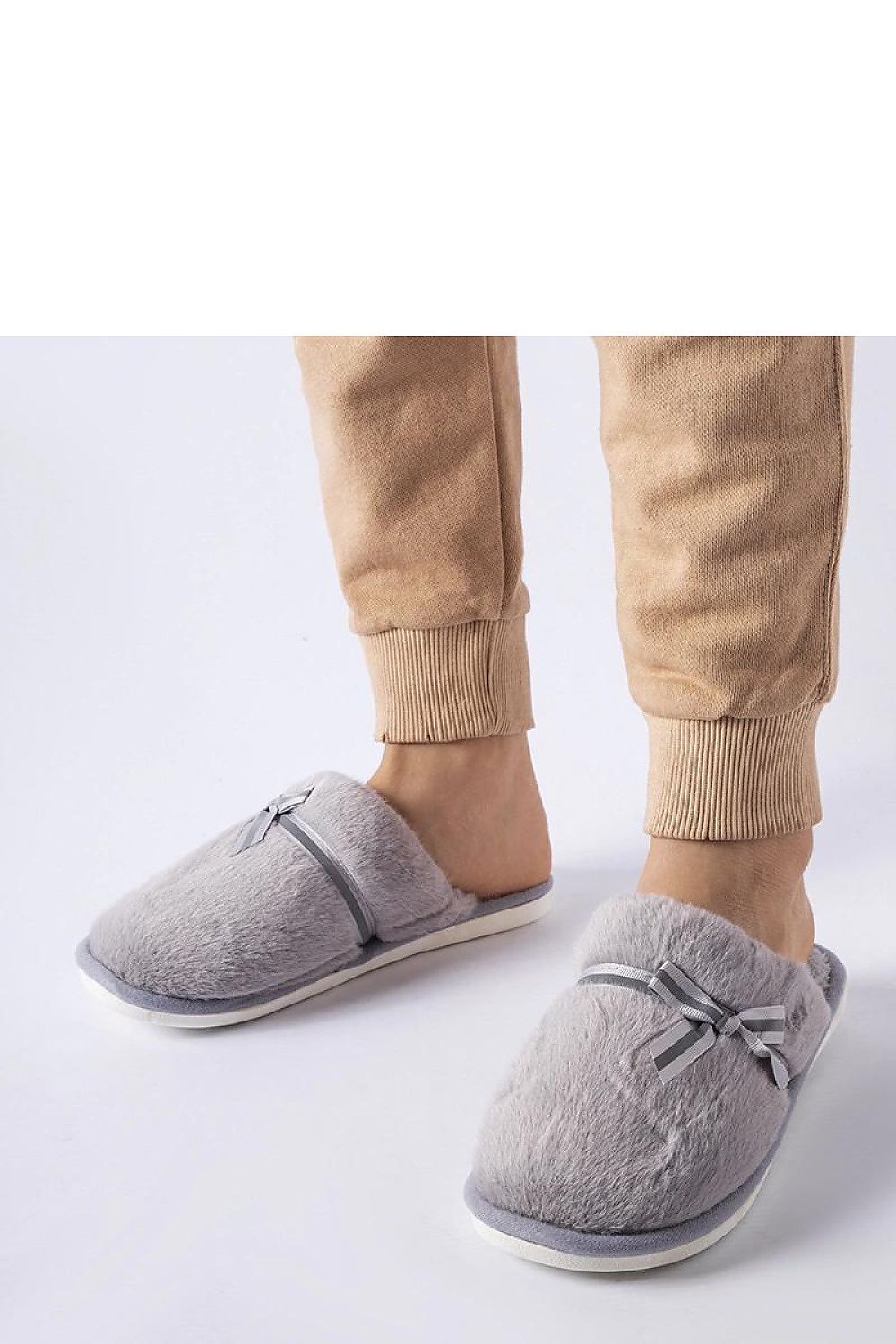 Pantofole model 223130 Solea 