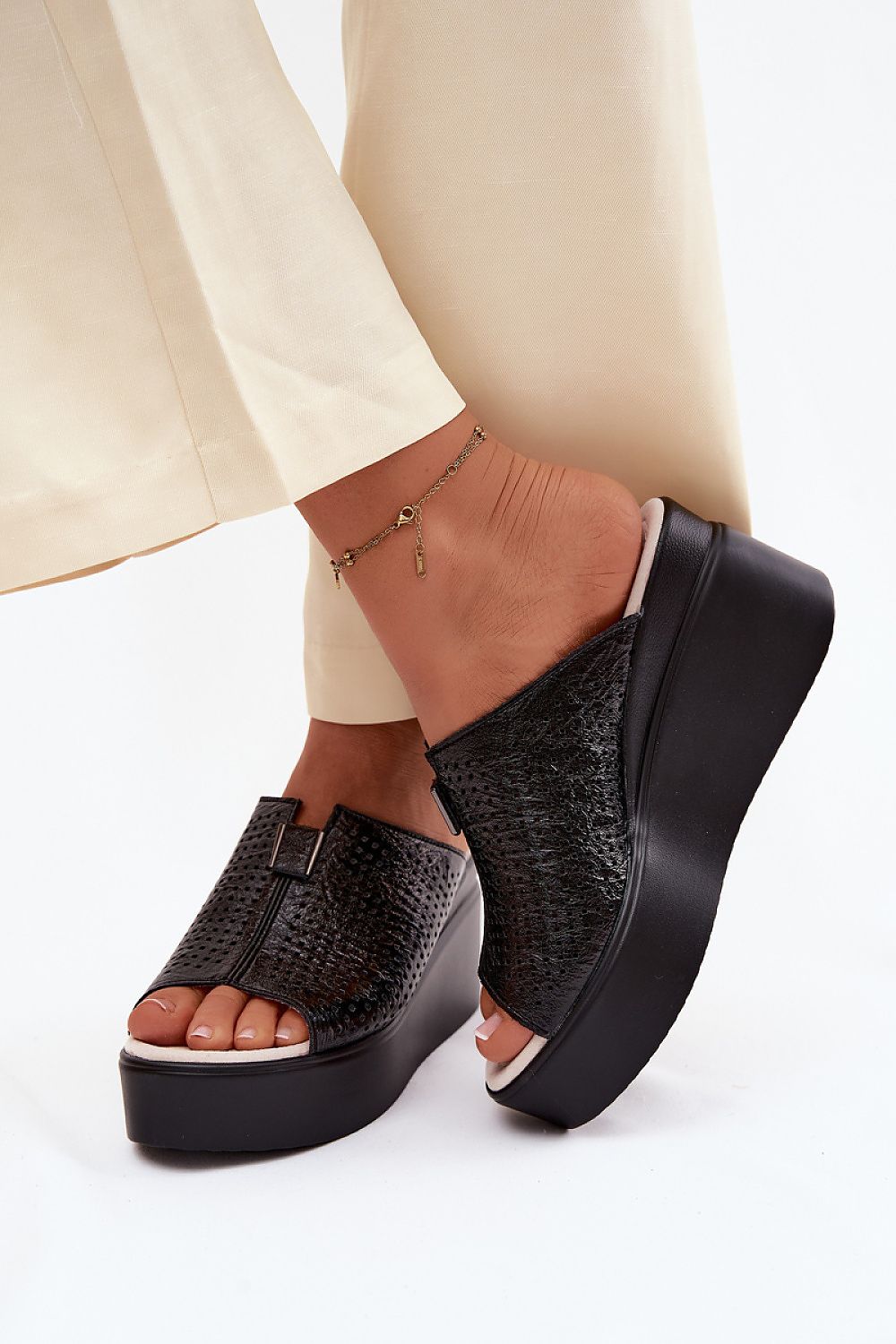  Zeppe model 227430 Step in style 