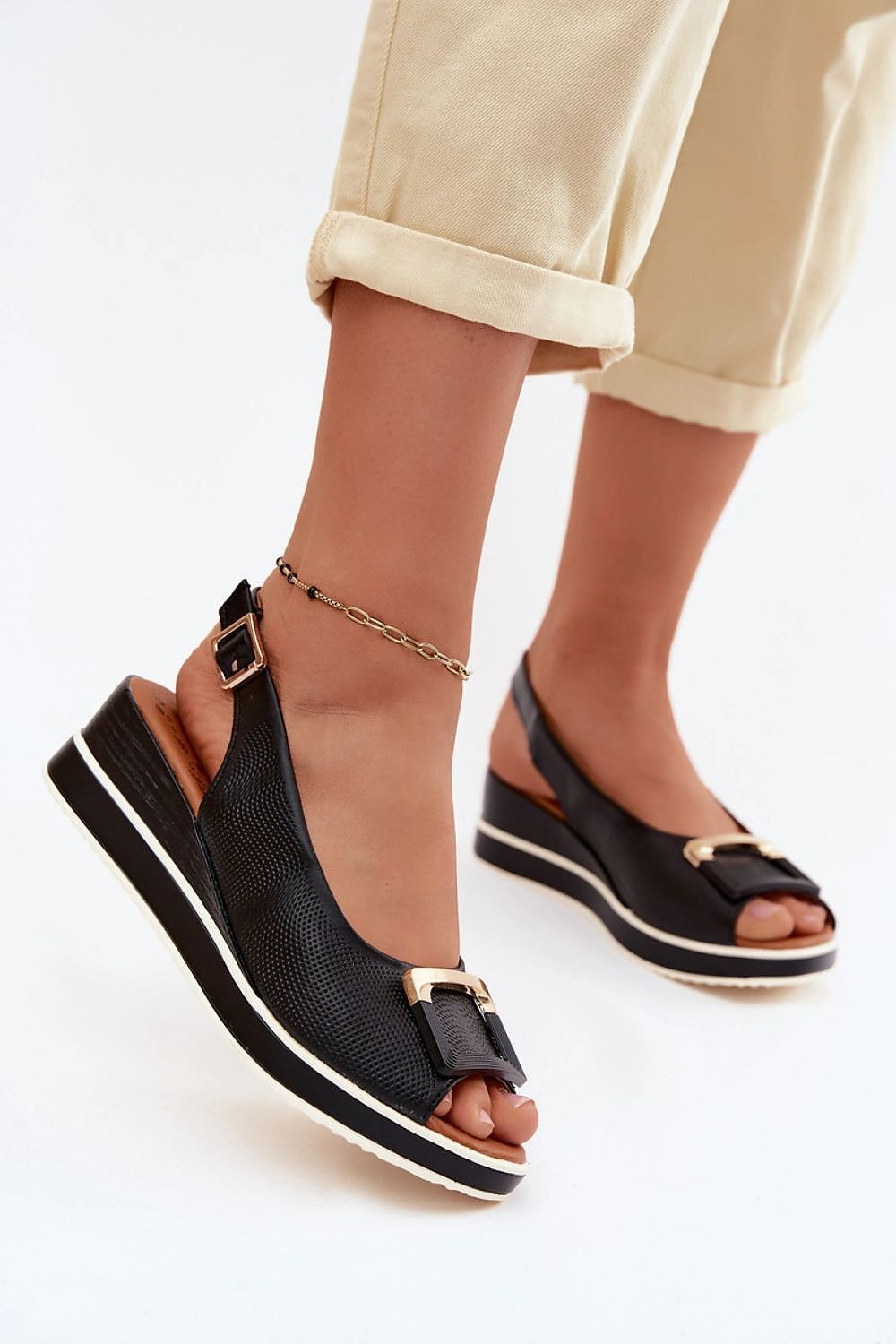  Zeppe model 228389 Step in style 