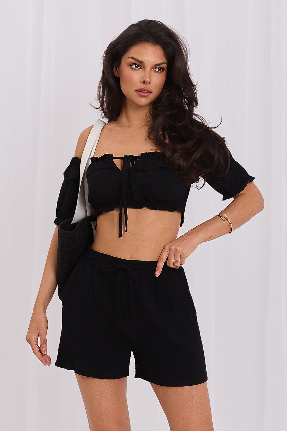  Pantaloncini model 228421 Italy Moda 