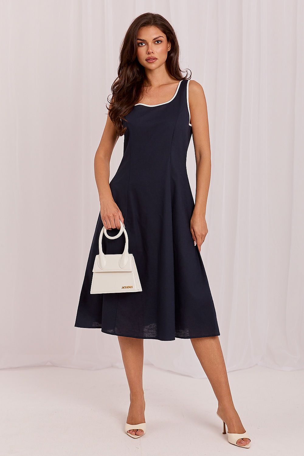  Vestito da giorno model 229694 Italy Moda 